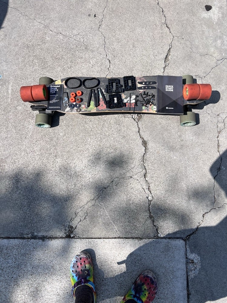 Boosted V2 Dual+Extended battery- Electric Skateboard - Black