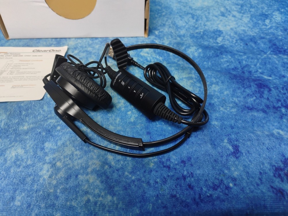 ClearOne Chat 20M USB Headset, 910-000-20M