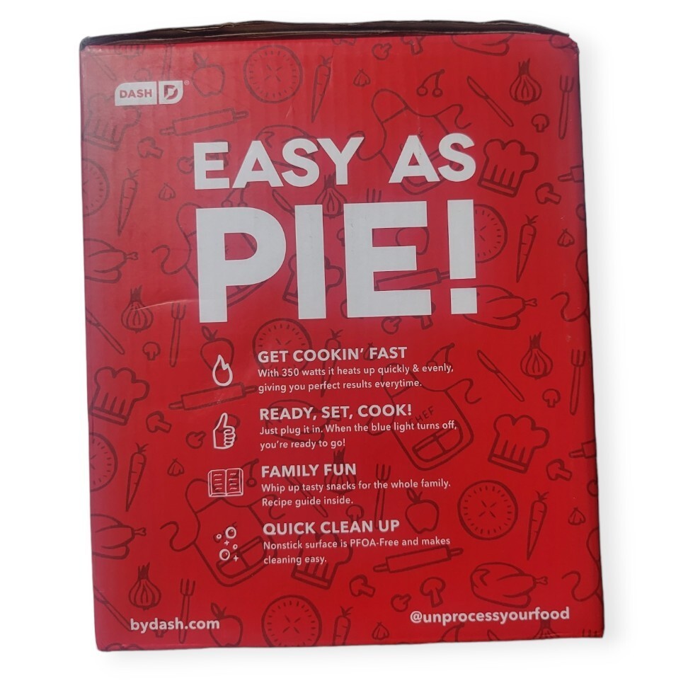 Dash Mini Pie Maker Red Non-Stick With Dough Cutter New