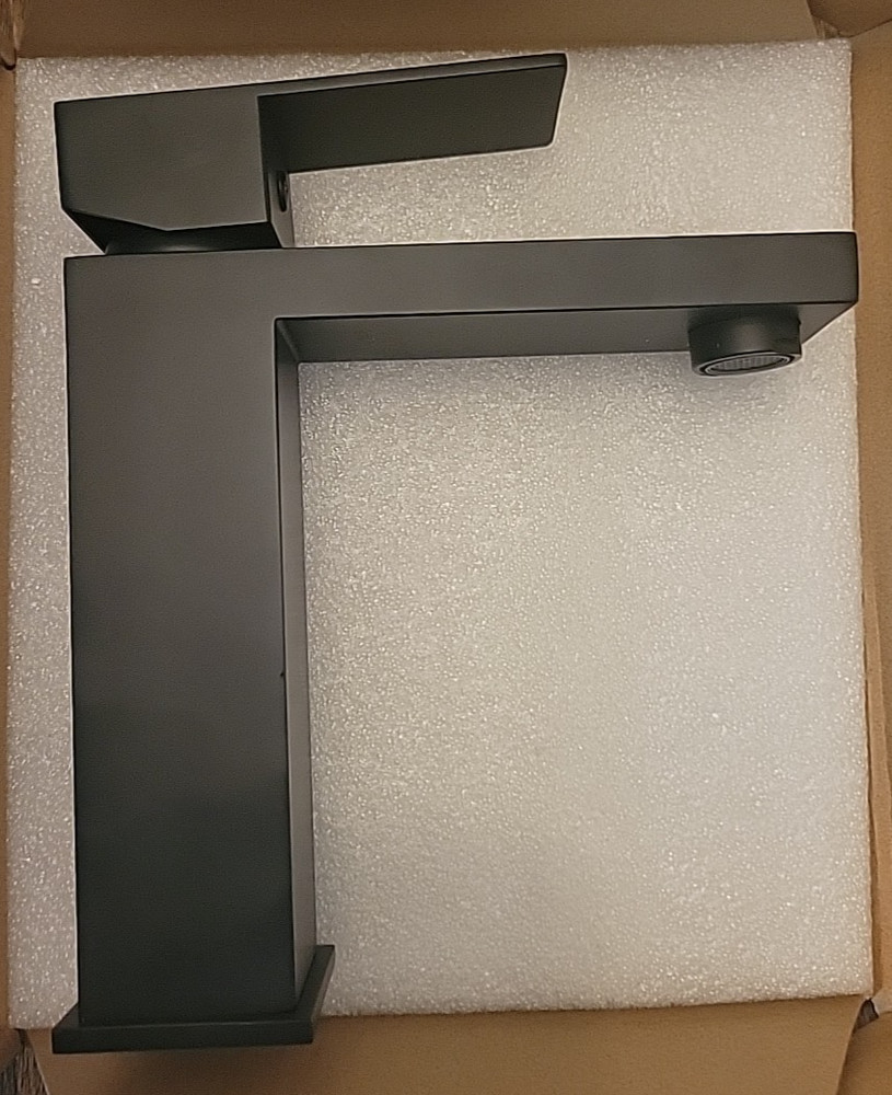 Sumerain Matte Black Single Handle Bathroom Faucet