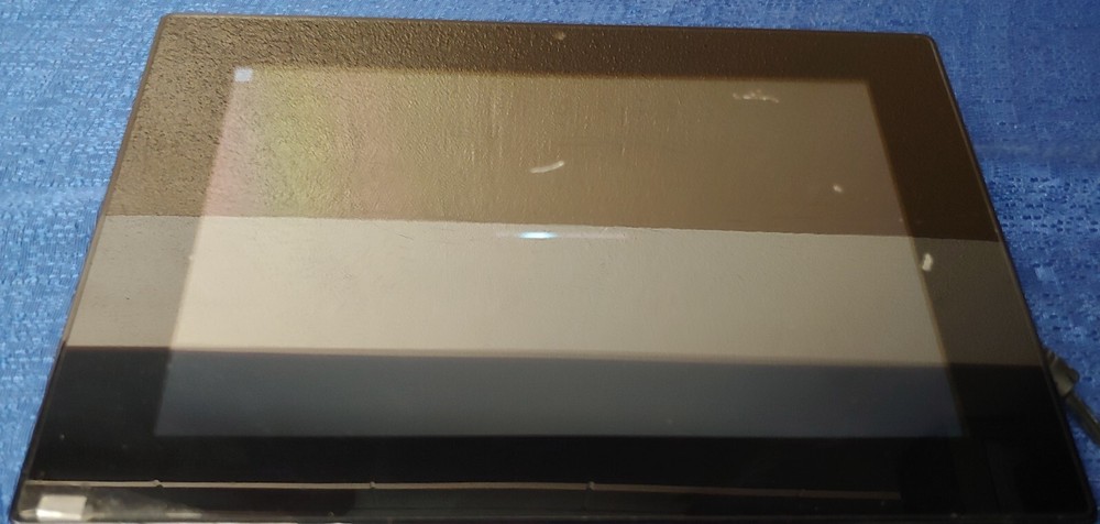 Digital Signboard XDS-1068 Touchscreen