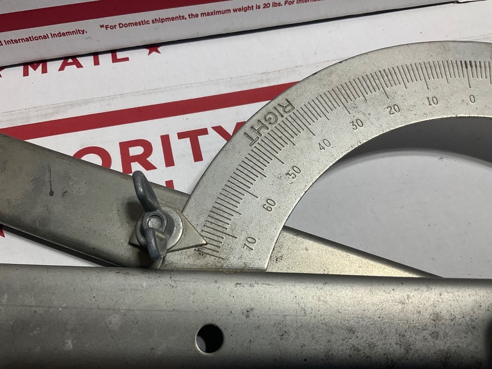 Porter-Cable protractor saw guide