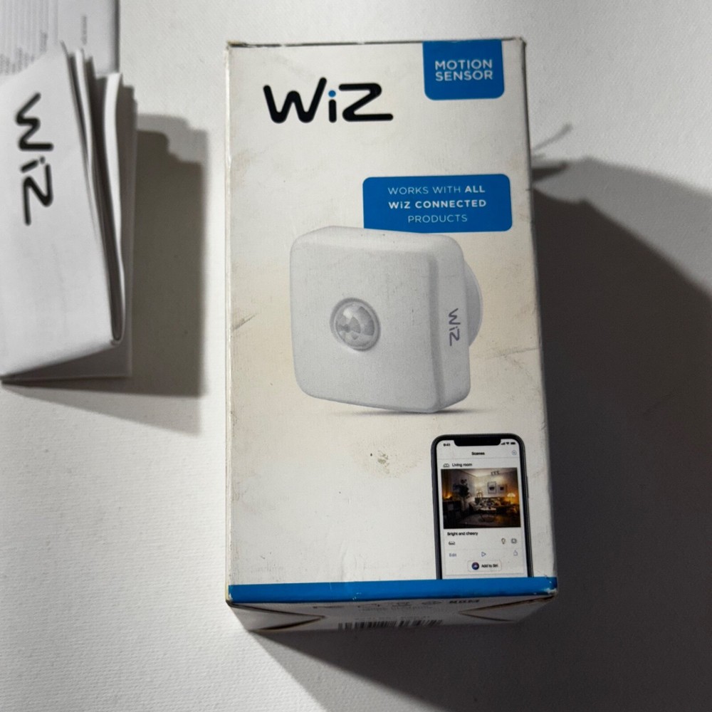 WIZ Phillips Motion Sensor with Batteries New