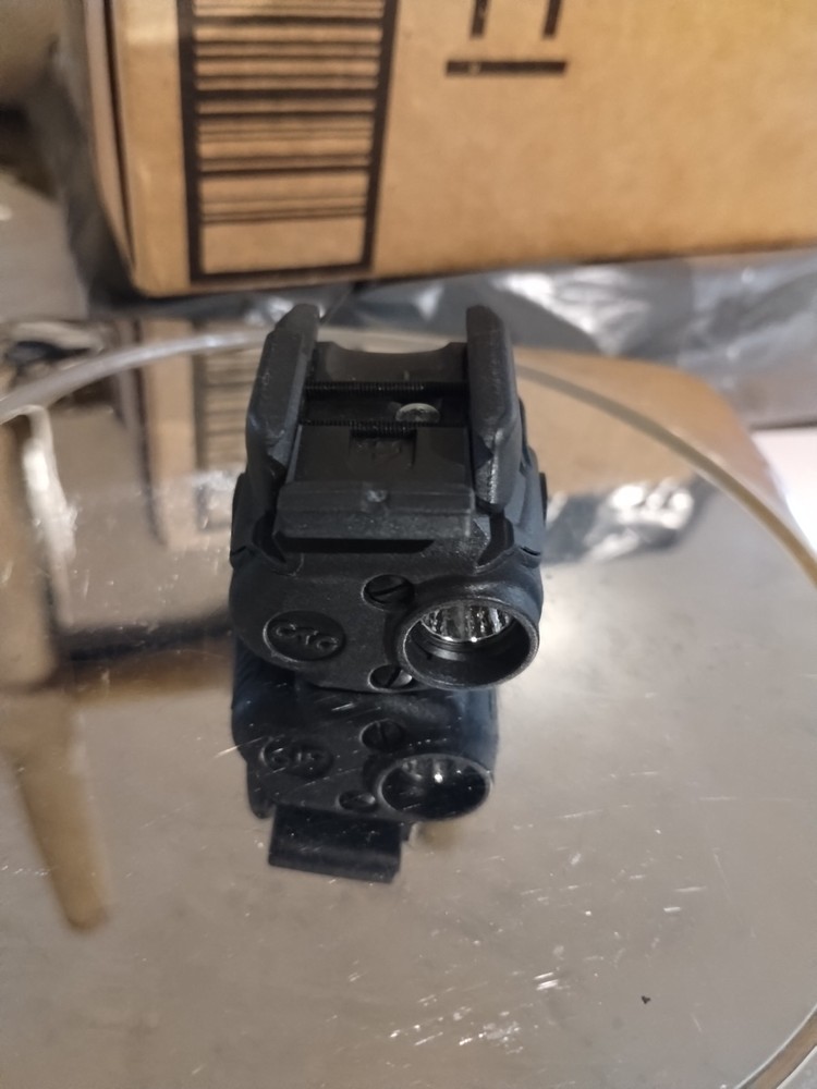 Crimson Trace Rail Master Universal Rail Mount Tactical Light CMR-202