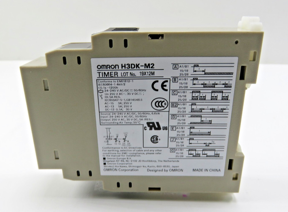Omron H3DK-M2 Timer Relay