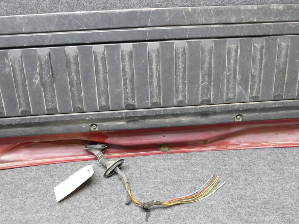 2000-2006 BMW X5 Lower Tailgate Section Fold Down 362 Siena Red Metallic 72777
