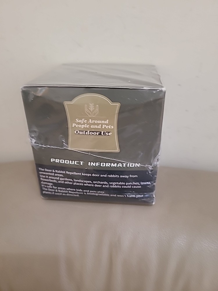 12 Pack Outdoor Deer & Rabbit Deterrent A8