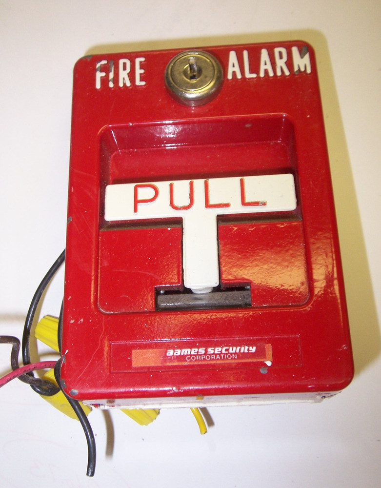 AAMES SECURITY SP-1 RED FIRE ALARM WALL PULL DOWN STATION NON-CODED BOX SPI SP1