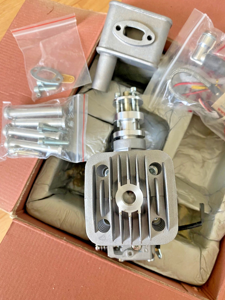 New DLE30 30cc 2-cycle gasoline engine