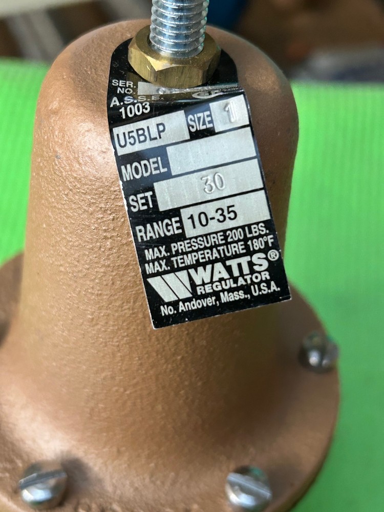 Watts Performance Water Pressure Regulator 1U5B LP STD