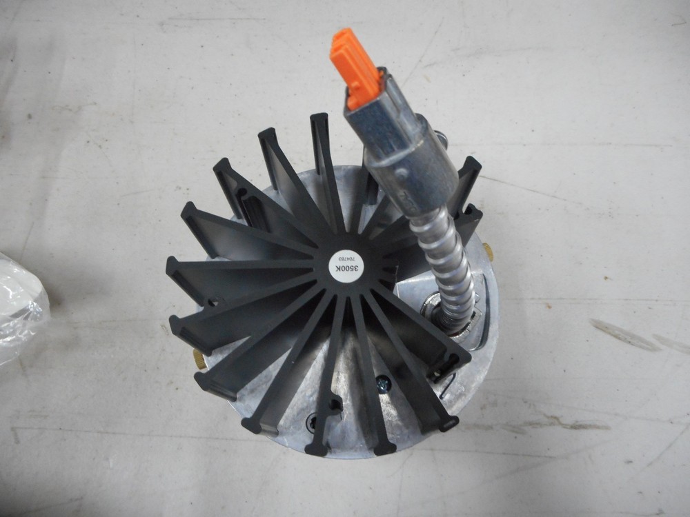 COOPER LIGHTING LED107027612