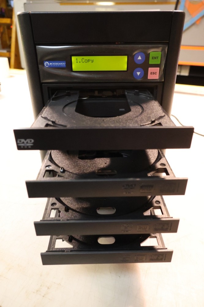 MicroBoards QD-DVD-123-03 CD/DVD Duplicator