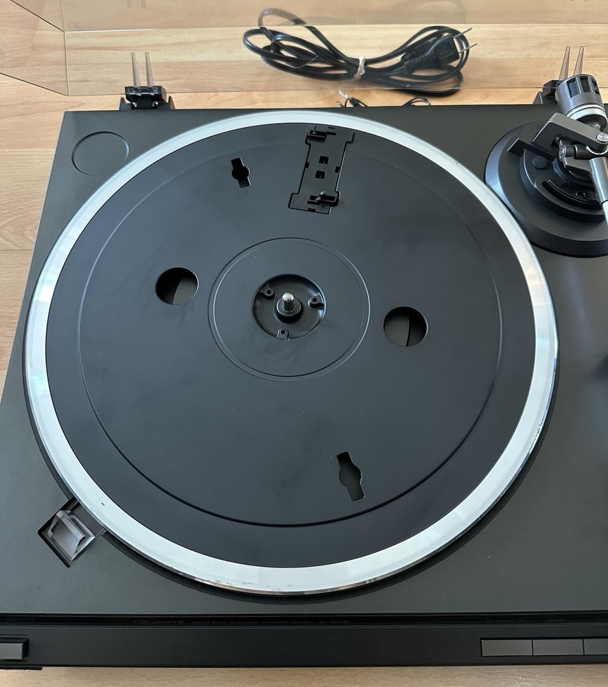 Technics SL-QD33 Fully Automatic Quartz Direct Drive Turntable Serviced Recapped