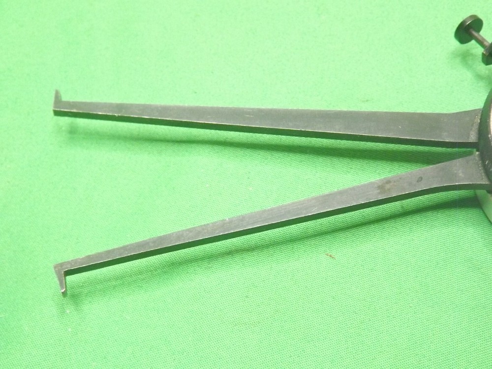 Linear Inside Dial Caliper Gage 1-1/8"-2-1/8" Range .001" - No Case