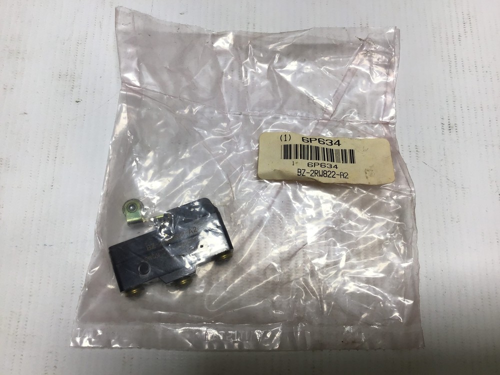 Honeywell BZ-2RW822-A2 Roller Lever Actuated Micro Switch