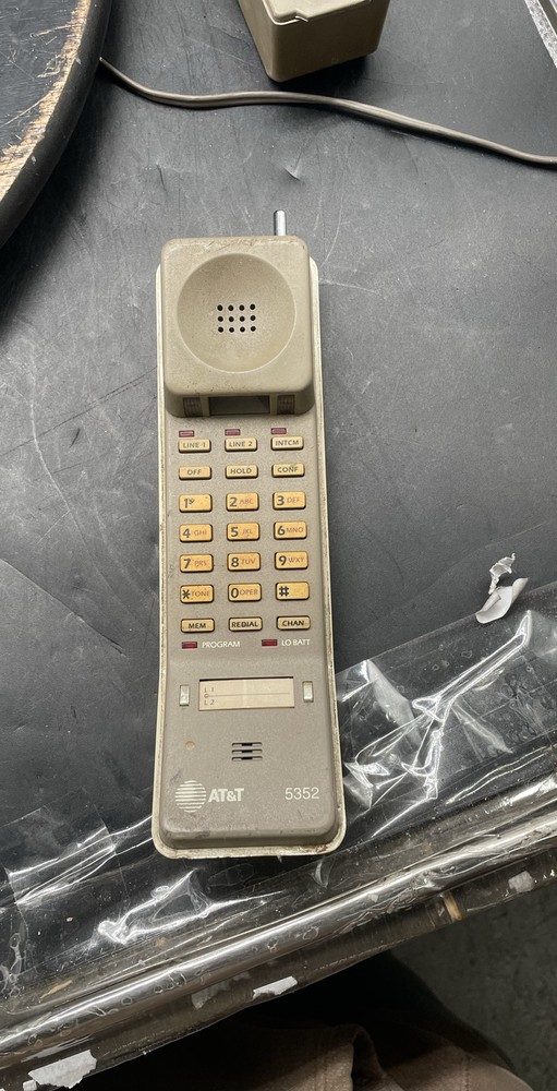 AT&T 5352 Two-Line Cordless Speakerphone System Handset Unit