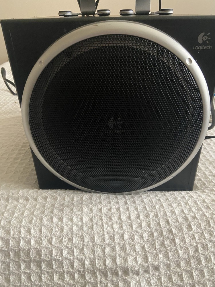 Logitech Z-340 Computer Subwoofer And Speaker System. subwoofer Two satellite Sp