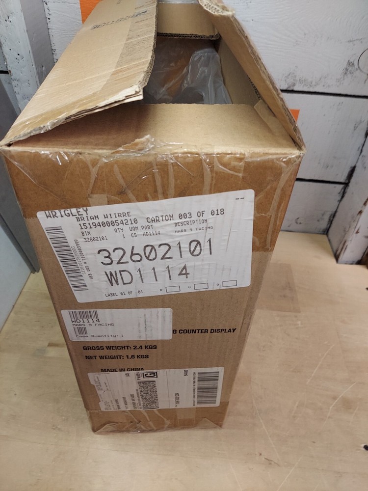 Vintage 3 Tiered Plastic Mars Candy Display NOS