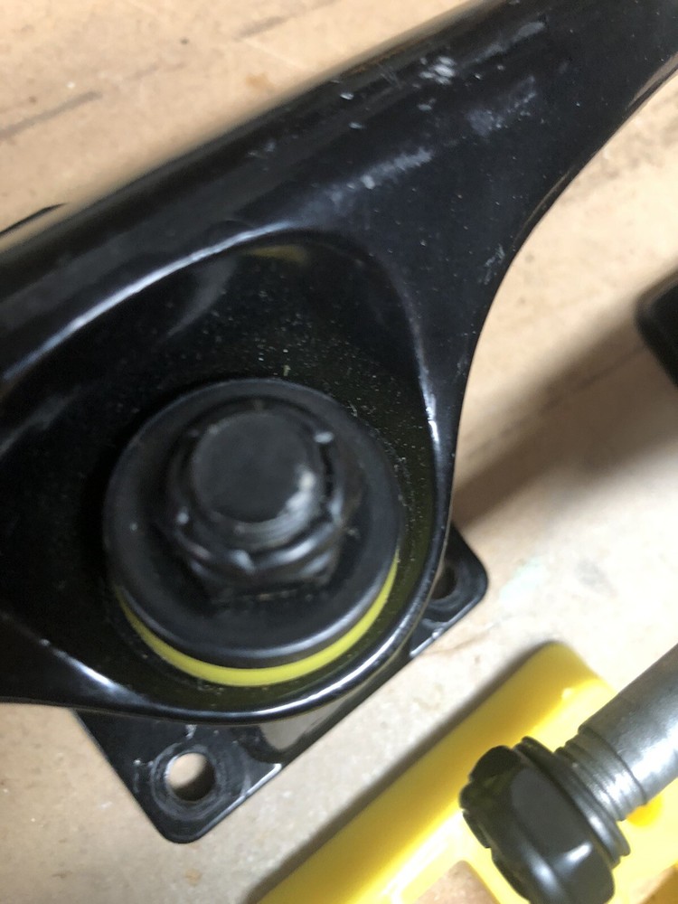 Kryptonics Skateboard Trucks 'Since 1965' ￼