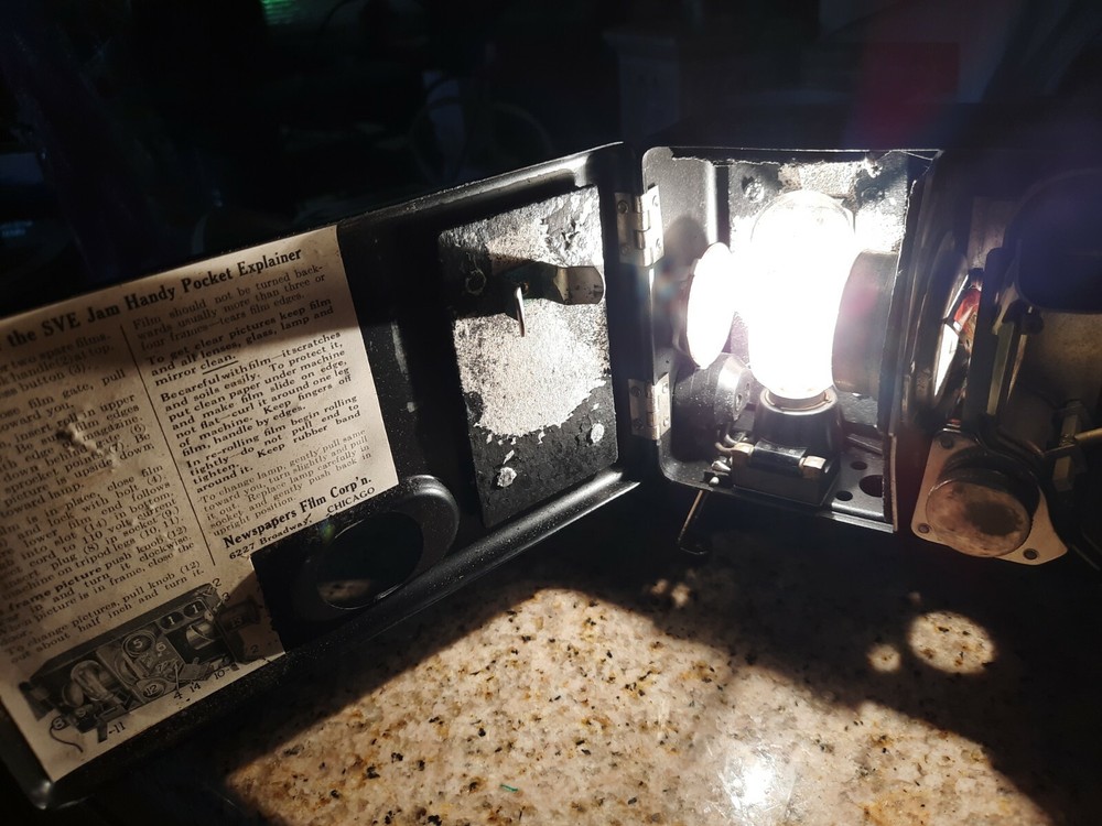 Jam Handy Pocket Explainer Projector Model E VINTAGE