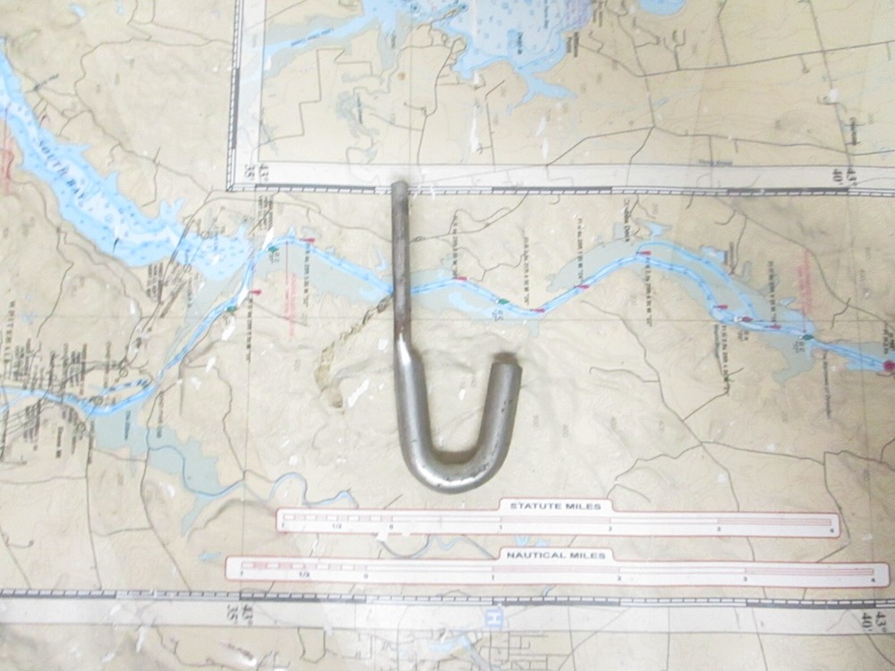 Stainless Steel 3-1/2" Hook