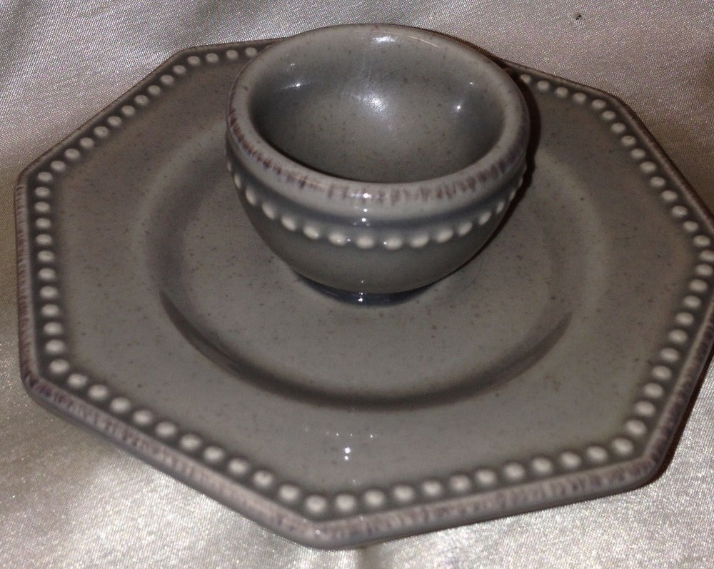 FOOD NETWORK "PROVENCE GREY" EGG CUP W/ ATTACHED SAUCER BEADED EDGE OCTAGONAL