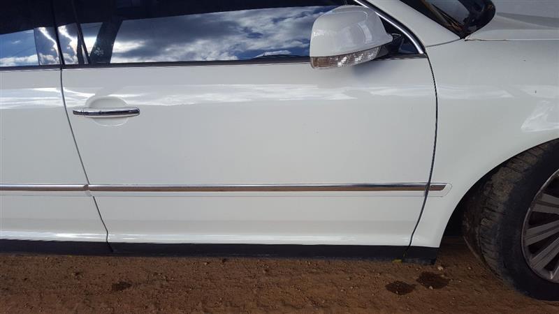 Exhaust Assembly 4.2L AWD OEM 2006 Volkswagen Phaeton