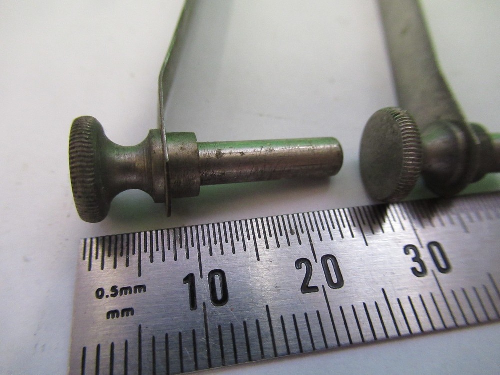 ANTIQUE ERNST LEITZ PAIR CLIPS STAGE MICROSCOPE PART AS PICTURED T3-B-28