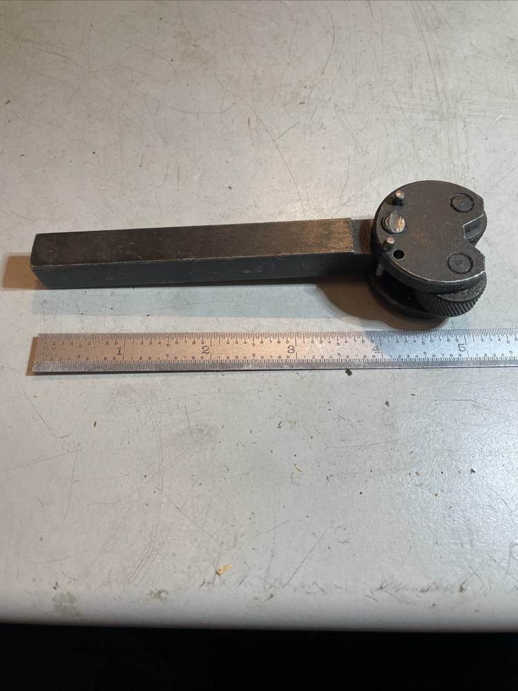 1/2” Square Shank Self Squaring Knurling Tool