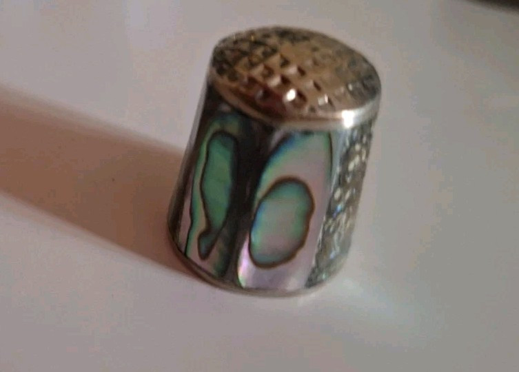 Vintage Mexican thimbles with abalone shell or turquoise