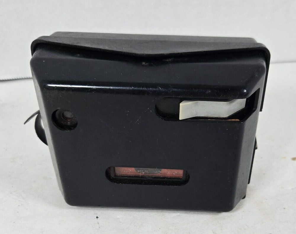 Vintage GAF Anscomatic 126 Camera and Case untested