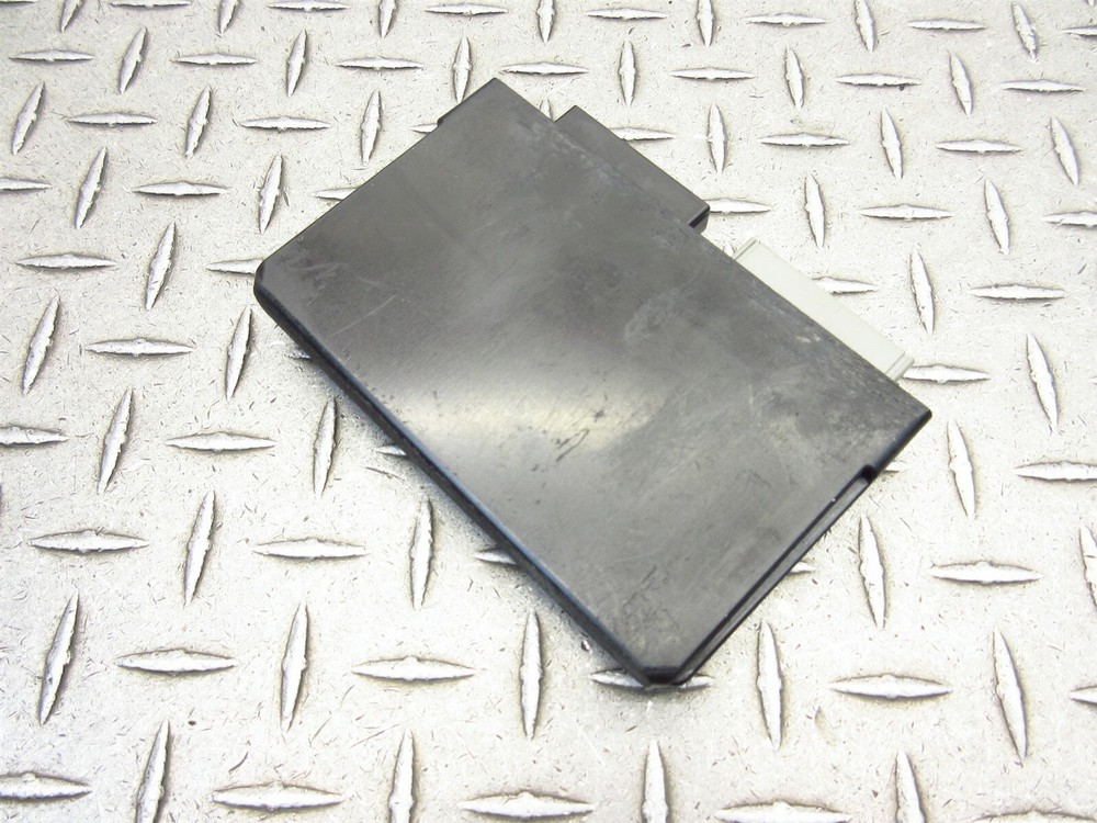 2014 09-15 Triumph Thruxton 900 OEM ECU Ignitor CDI ECM Computer Engine Module