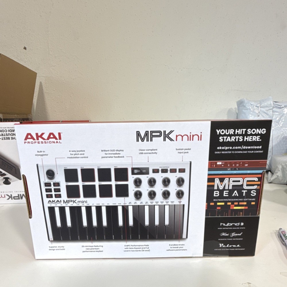 Akai MPK mini Special Edition White Keyboard Controller 25 Synth Keys USB