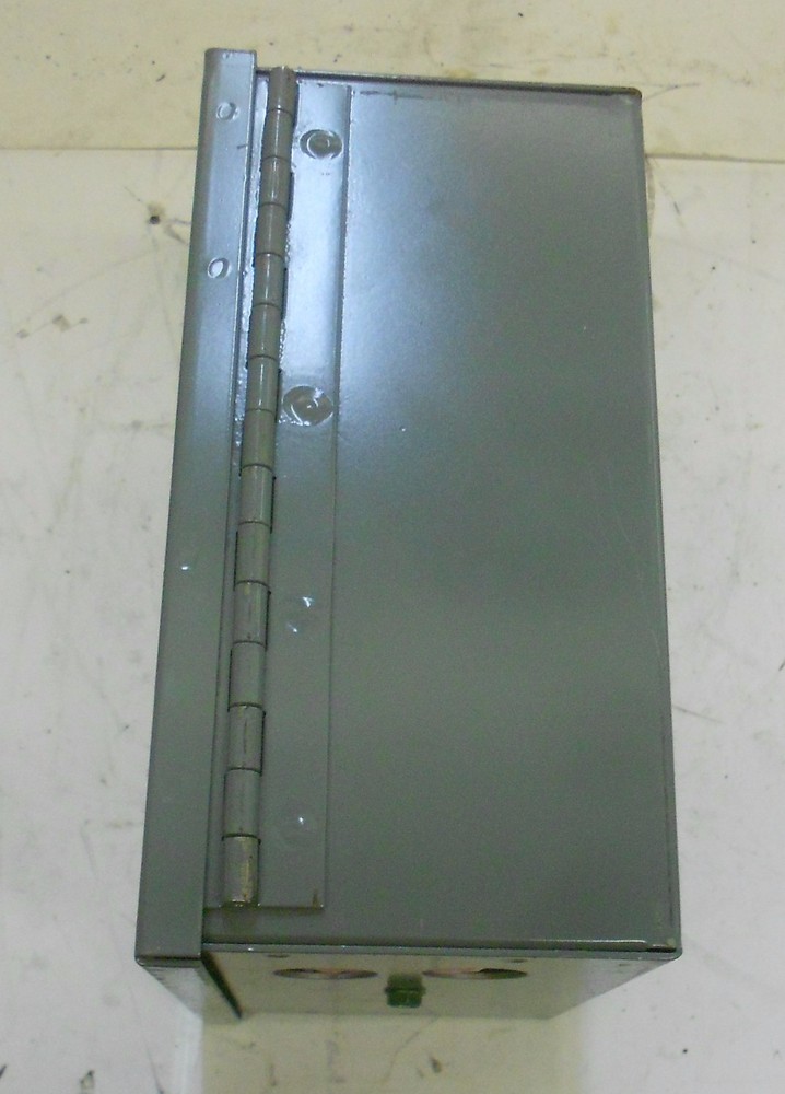 DA-LITE ONE BUTTON LOW-VOLTAGE CONTROL SYSTEM LVC-3 5 AMP VOLTS 115 HZ60