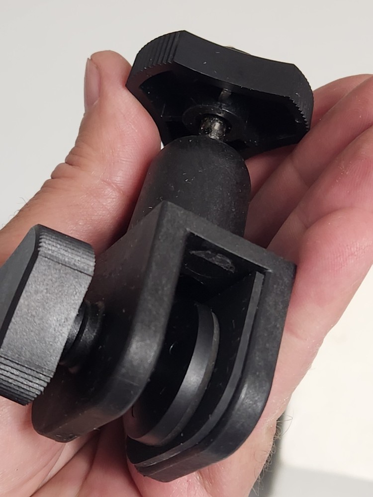 Leupold Vehicle Window Mount For Binoculars With Box