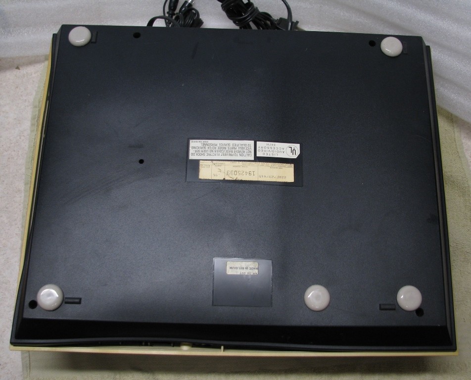VINTAGE PHILIPS AF-729-MKII FULLY AUTOMATIC DIRECT CONTROL BELT DRIVE TURNTABLE