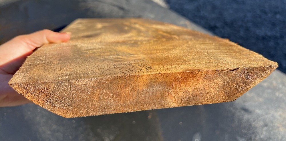 Hawaiian Curly Mango Board #14039