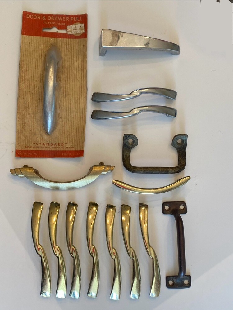 Mixed Lot 15 Reclaimed Cabinet Drawer Pulls Hardware