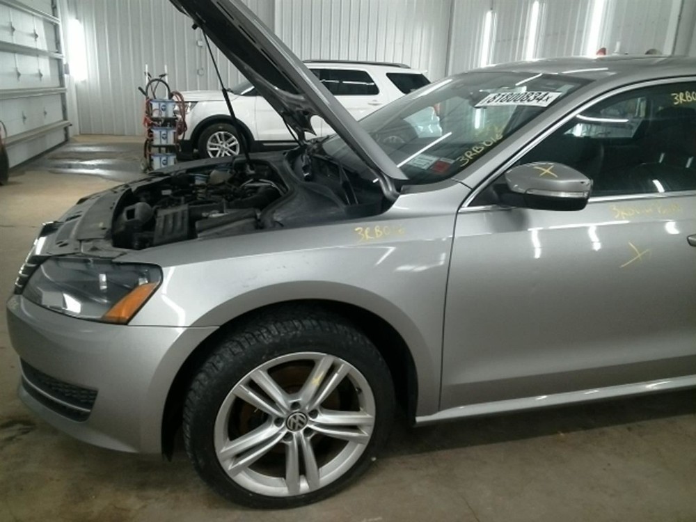 PASSAT 2014 Keys/Latches/Locks 104805538