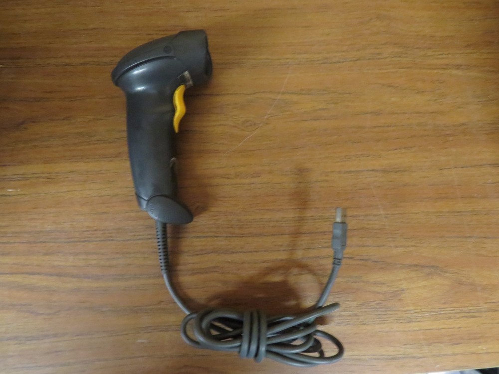 + Symbol LS2208-SR20007R-NA BarCode Scanner KIT w USB Cable