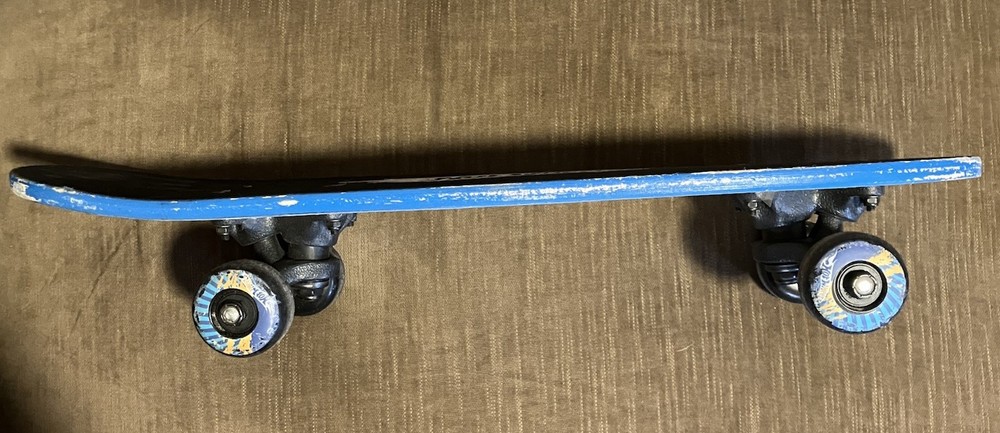 Hot Wheels 21” Skateboard