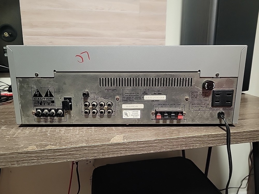 Magnavox amplifier with tuner