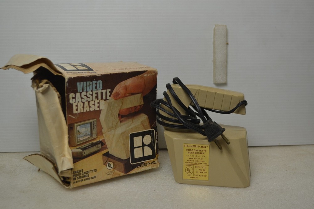 Vintage Robins video cassette eraser