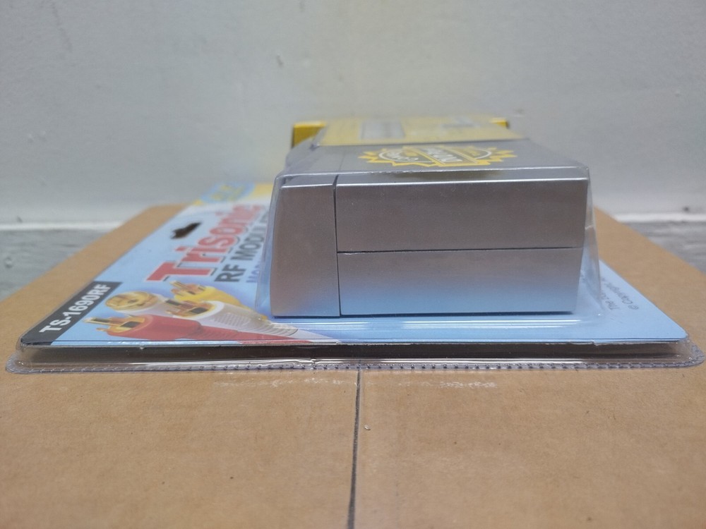 NOS Trisonic AV/RF Auto Switch RF Modulator Box - Sealed