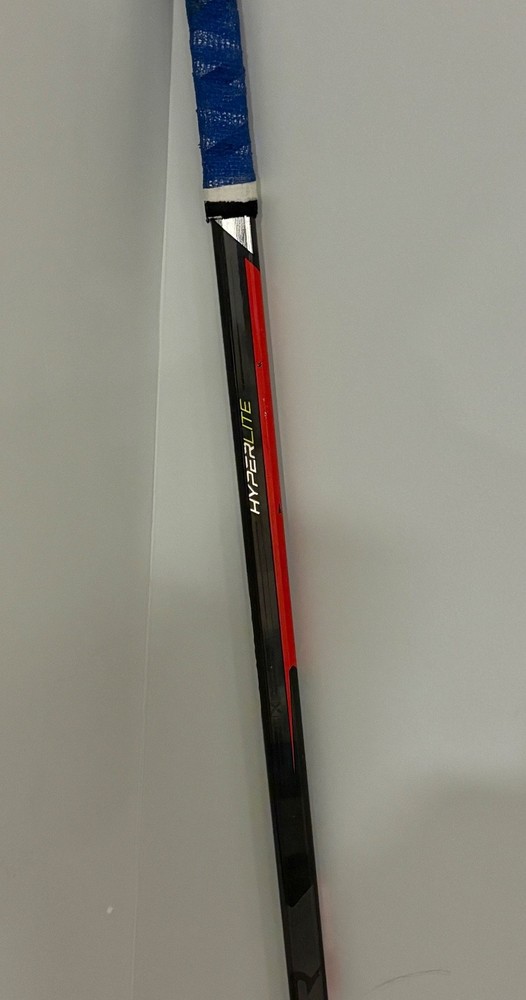 HYPERLITE Hockey Stick