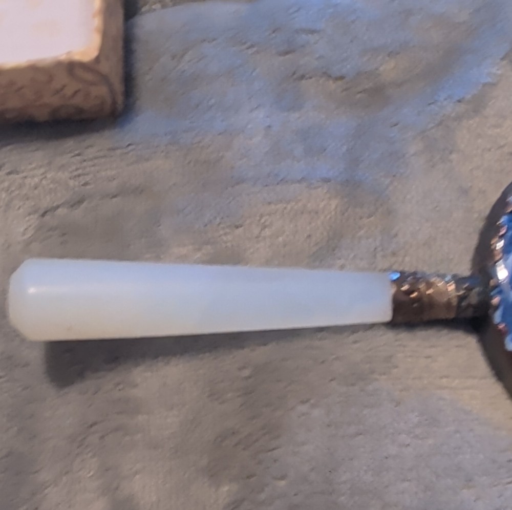 Ceramic Chinese Decorative Hand Mirror.