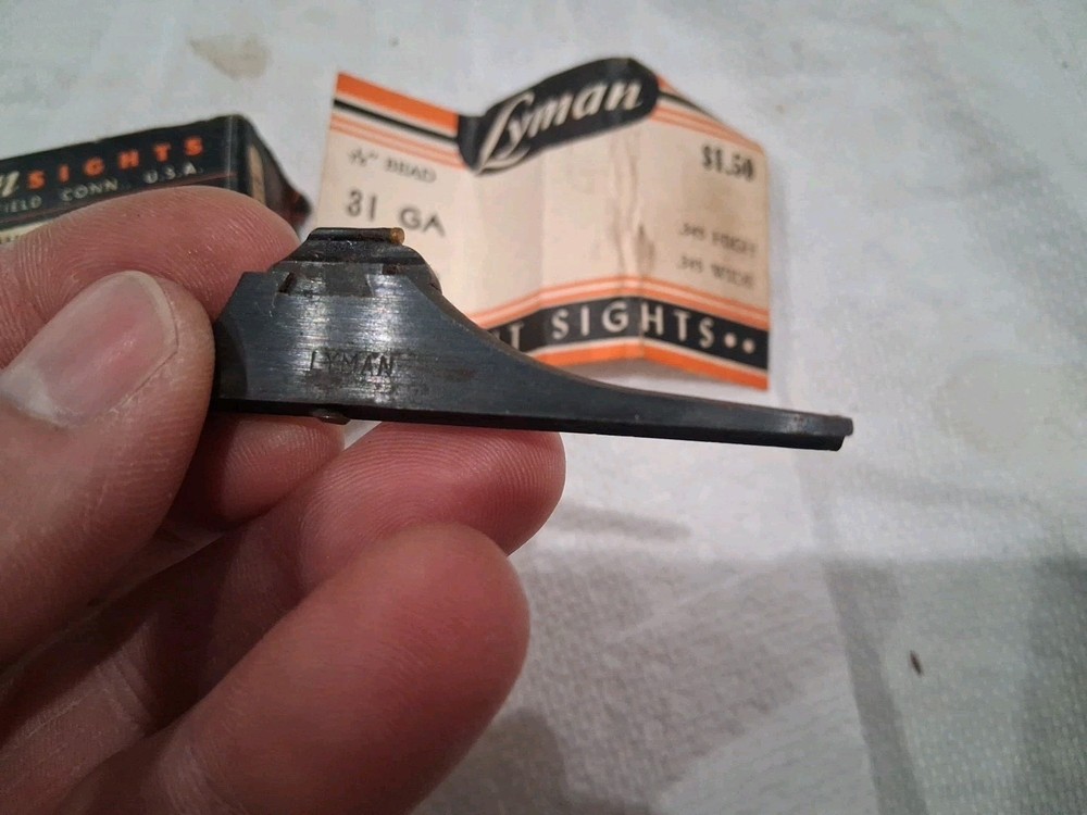 Lyman 18 E front Sight 31 GA Gold Bead