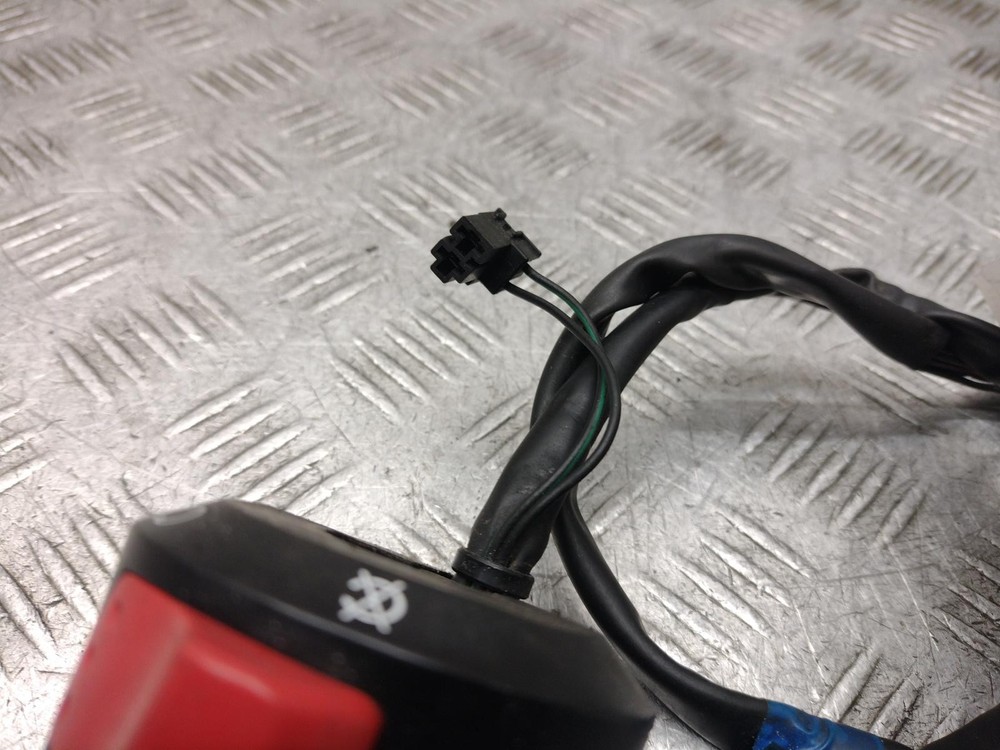 2011 SUZUKI GSX1250FA Right Hand Switch Gear