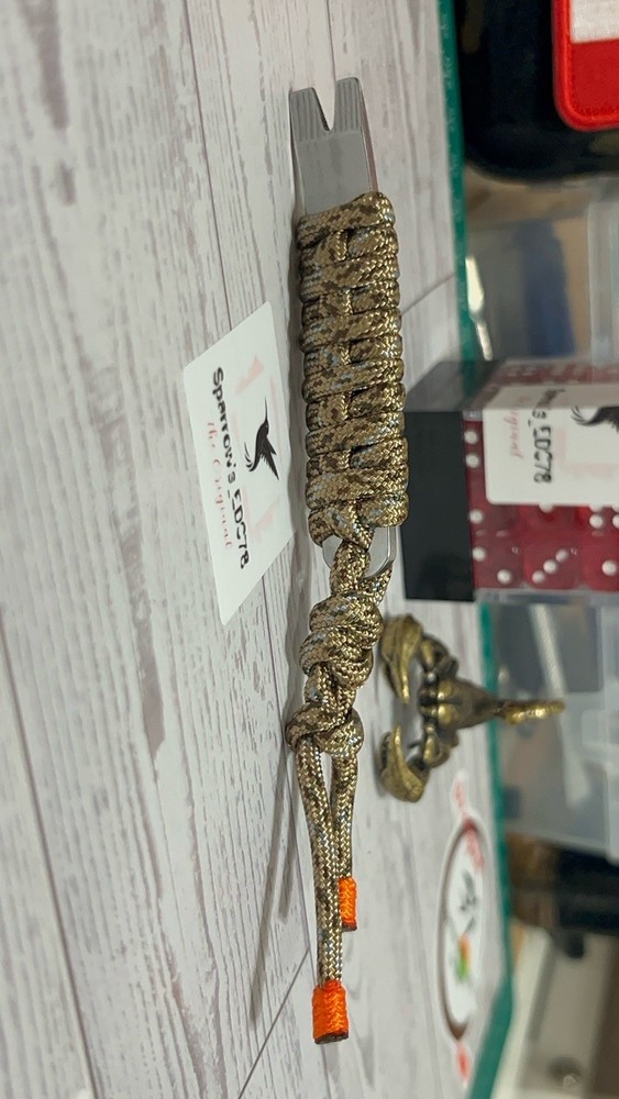 Sparrow’s EDC / Gerber Wrap Mini Pry Bar