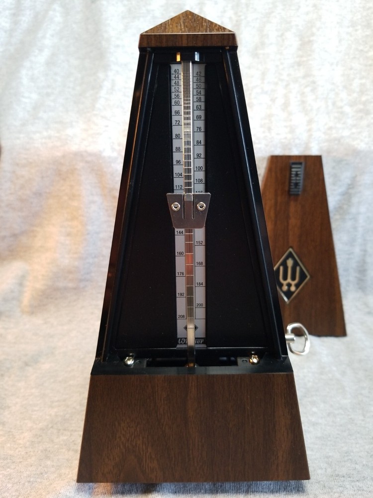WITTNER Metronome Plastic Walnut Grain Without Bell Made In West Germany